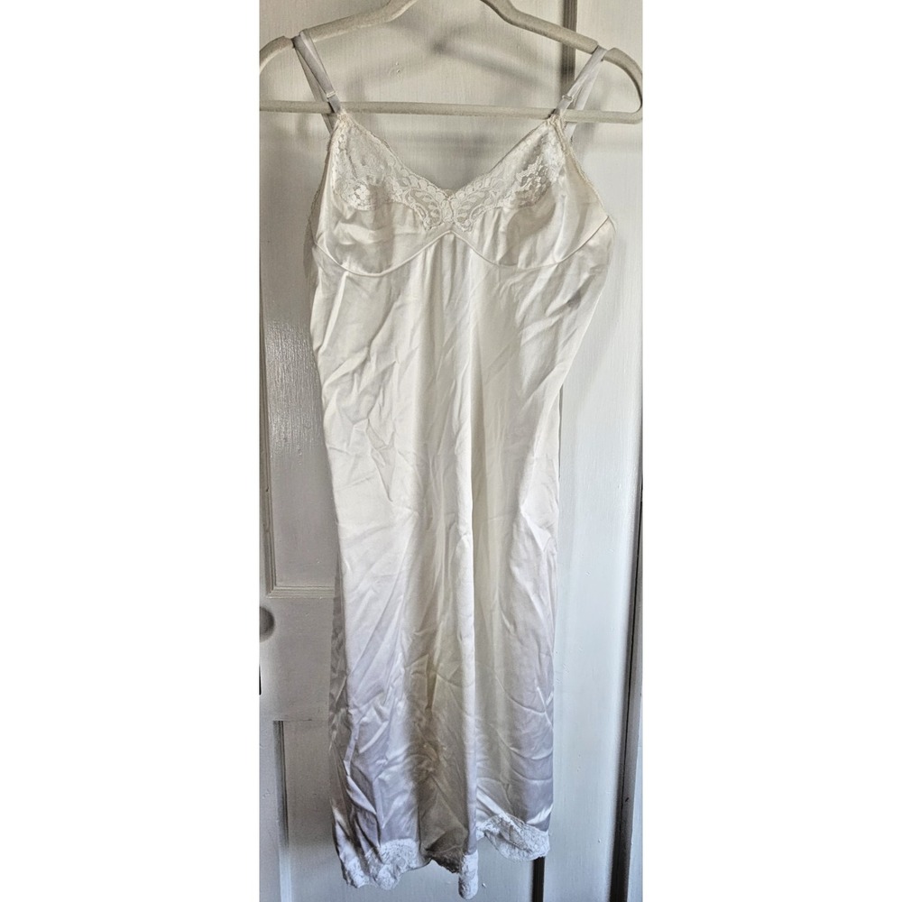 Vintage adonna lace full slip dress all Nylon woman Sz 34 off white USA